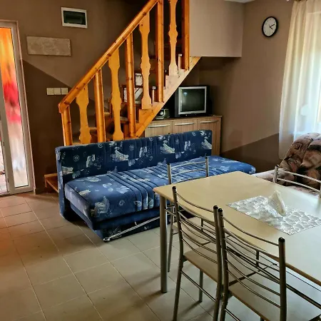 Csalogany-lak Apartment Tiszavasvari