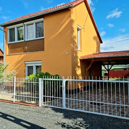 Apartment Csalogany-lak